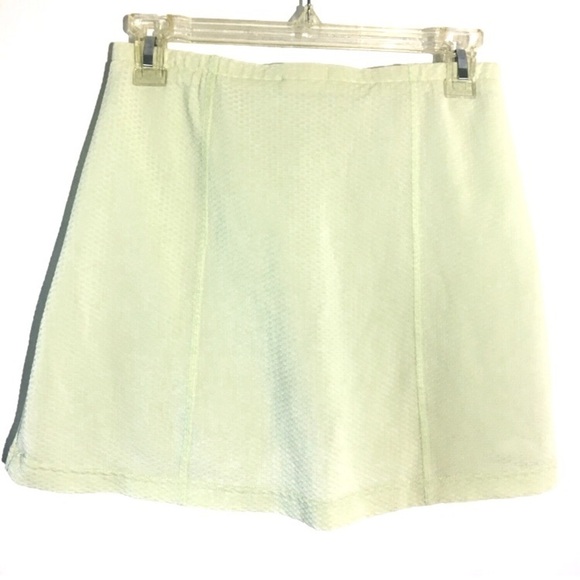 Nike Sphere Skirt Light Green Size Medium - Picture 4 of 6